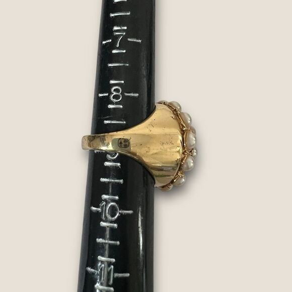 Pearls Cluster ring size 9, in gold tone - Picture 10 of 11